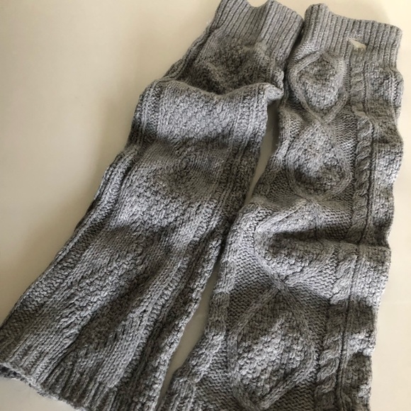 Abercrombie & Fitch Accessories - Abercrombie and Fitch warmers